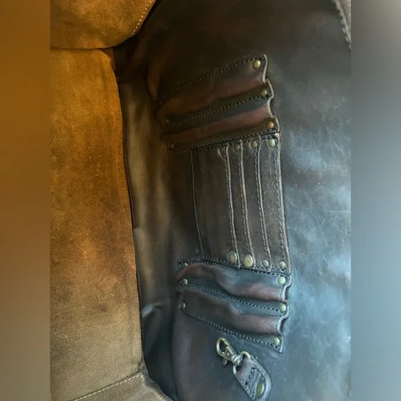 Everett Satchel Leather Bag - Picture 8 of 16